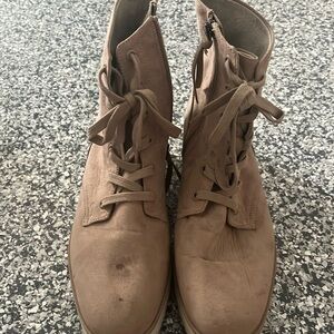 Dr Scholls zip up ankle boots